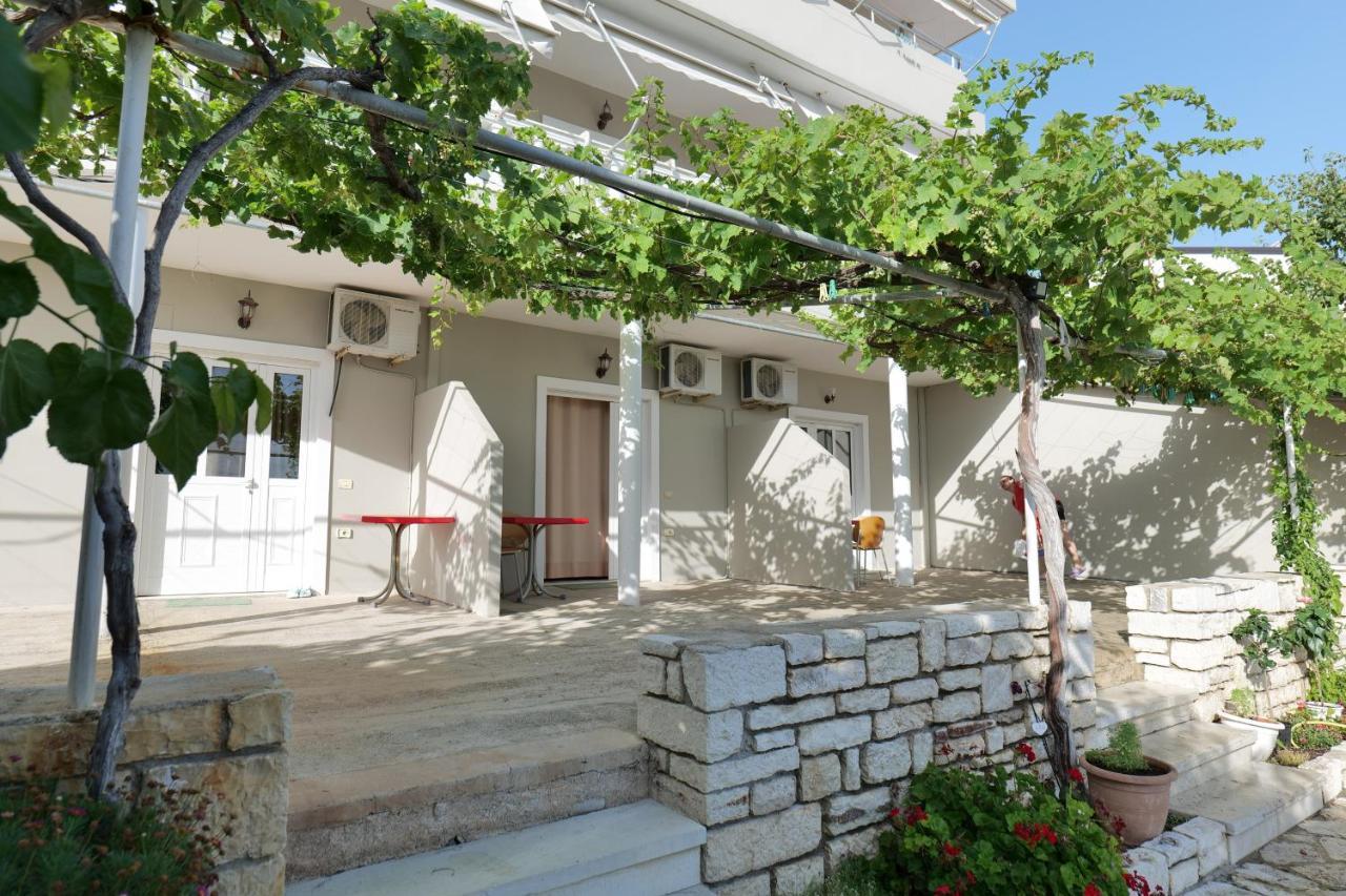 Villa Gjika เคพาโร ภายนอก รูปภาพ
